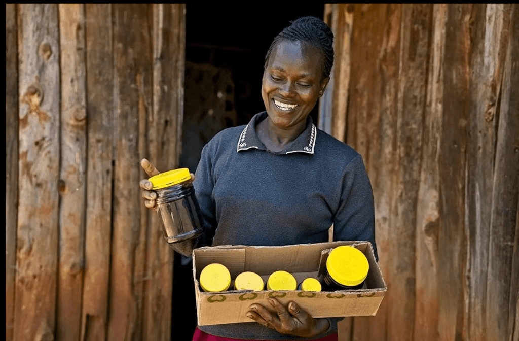 Simon Mutua, the Kenyan beekeeper